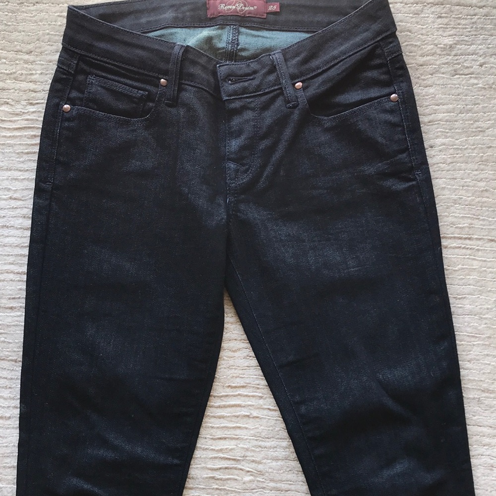 Raven Denim Size 25 Jean. Great Condition.